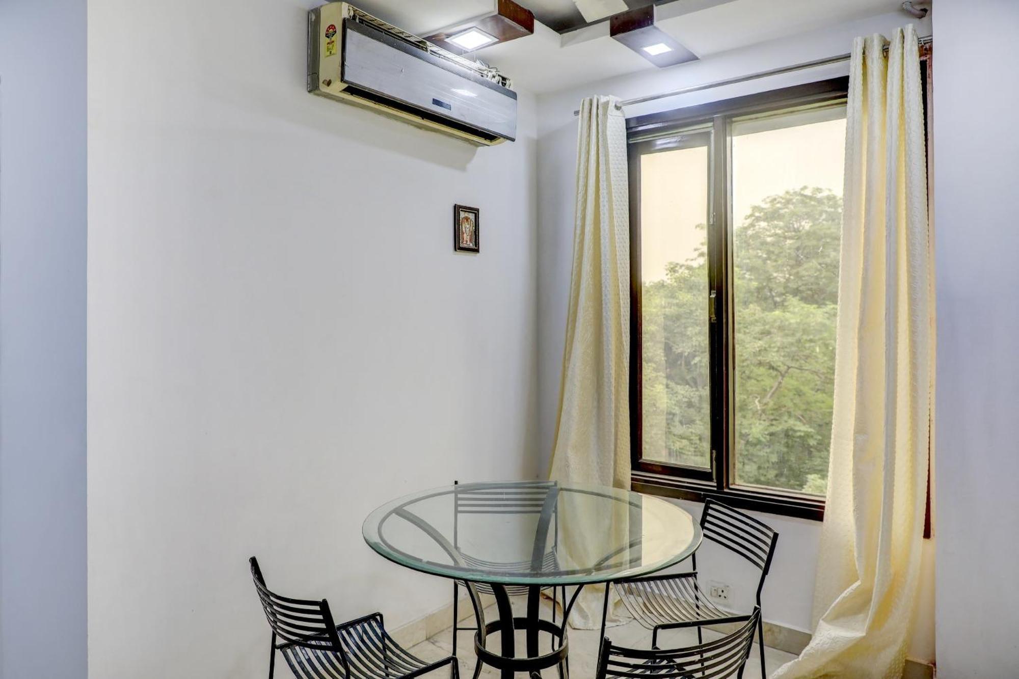 Collection O R S Villa Near Lotus Temple Nova Deli Exterior foto